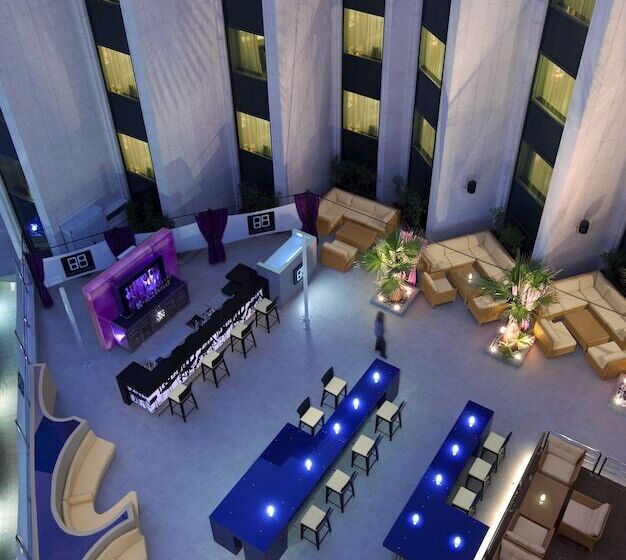 هتل Ramada Plaza By Wyndham Dubai Deira