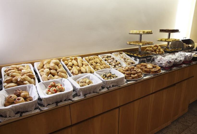 בית מלון כפרי Royal Rio Palace