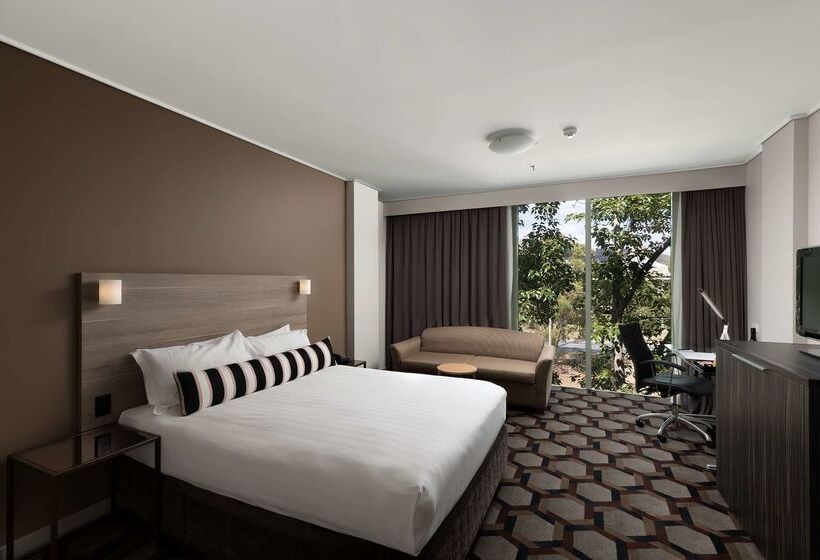 酒店 Rydges Canberra
