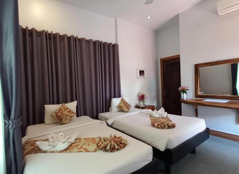 هتل Sanna Villa Residence