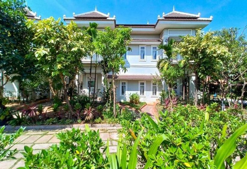 هتل Sanna Villa Residence