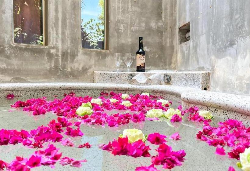 هتل Sanna Villa Residence