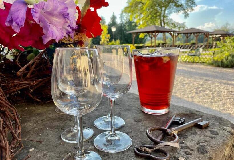 فندق Schloss Moosburg Gästehaus