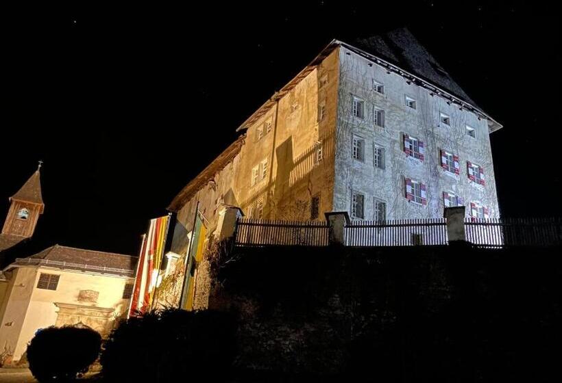 فندق Schloss Moosburg Gästehaus