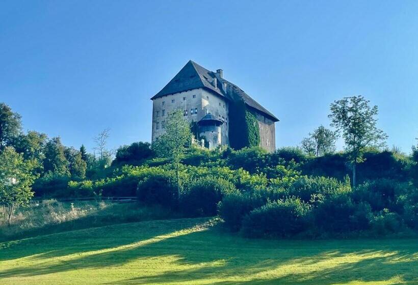 בית מלון כפרי Schloss Moosburg Gästehaus