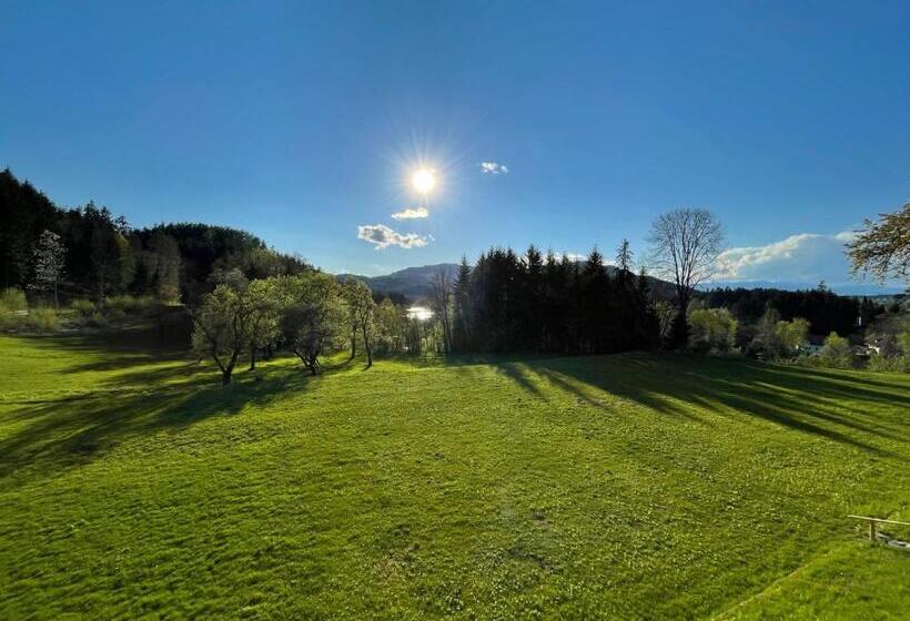 فندق Schloss Moosburg Gästehaus