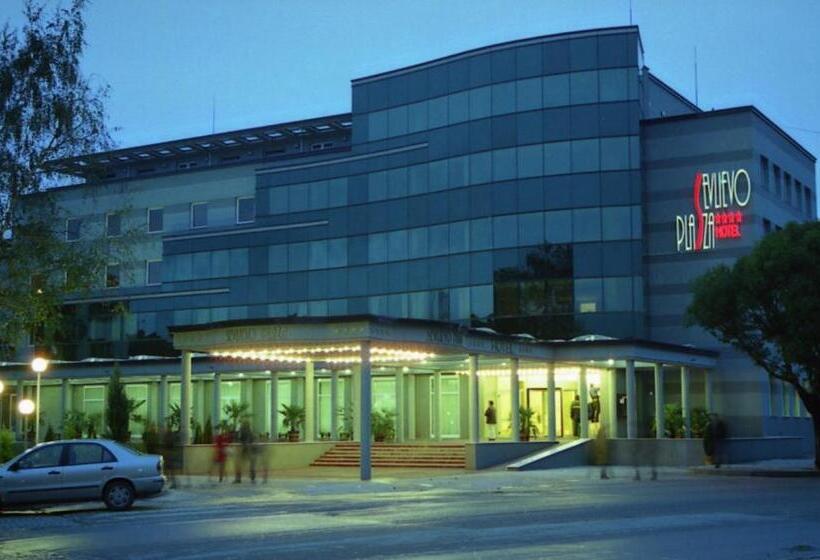 בית מלון כפרי Sevlievo Plaza
