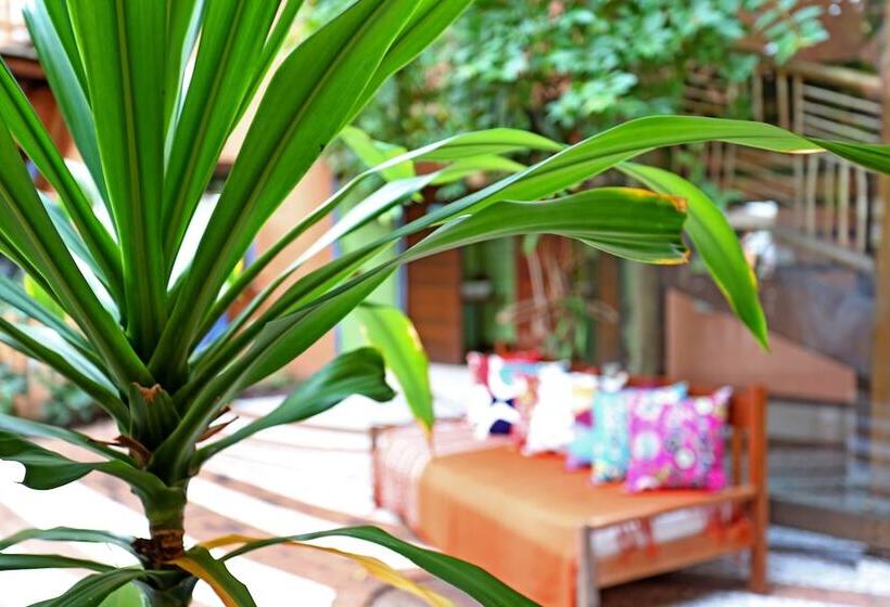 Отель Sobrado Da Vila