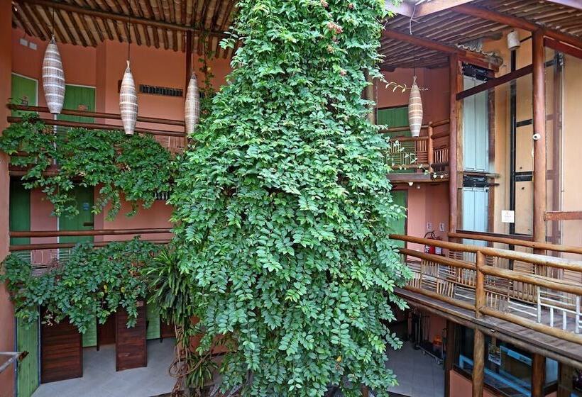 Отель Sobrado Da Vila