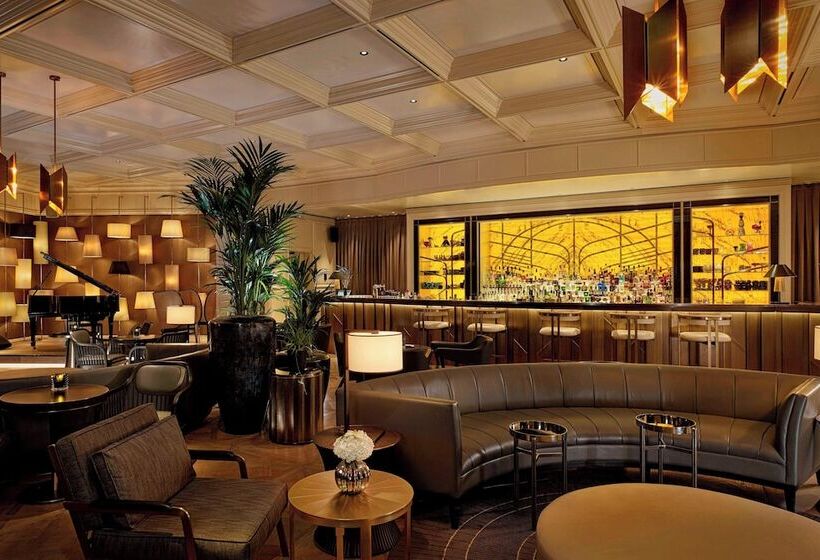 هتل The Ritzcarlton, Berlin