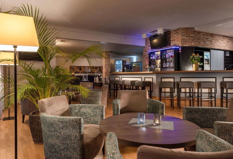 호텔 Tryp By Wyndham Rosenheim