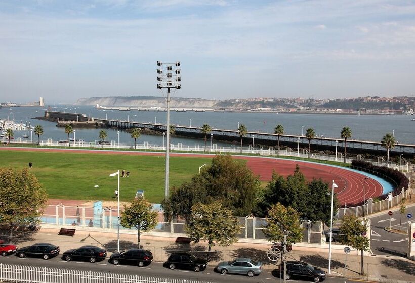 فندق Urh Palacio De Oriol