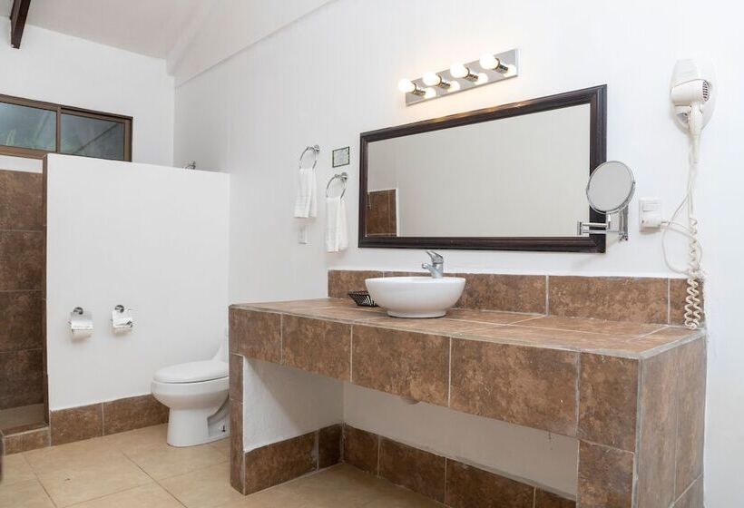 فندق Villa Lapas Jungle Village