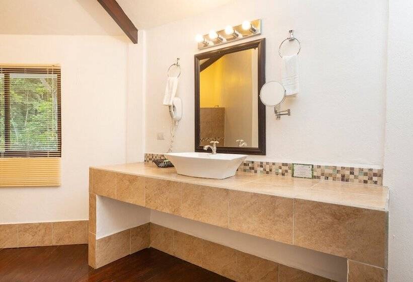 호텔 Villa Lapas Jungle Village