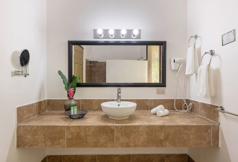 فندق Villa Lapas Jungle Village