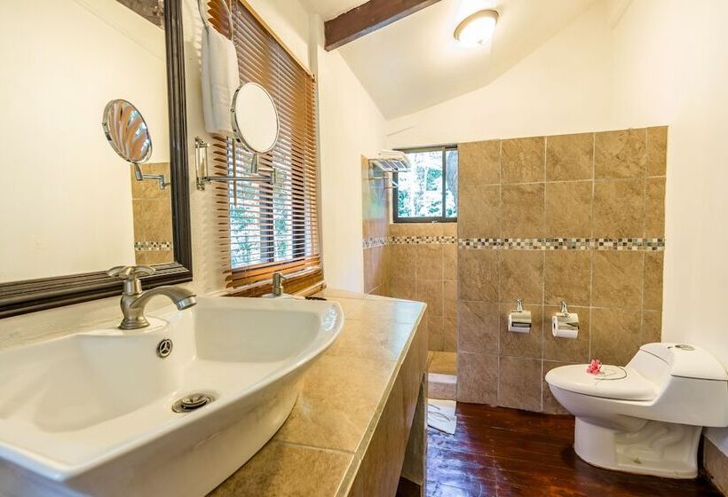 فندق Villa Lapas Jungle Village