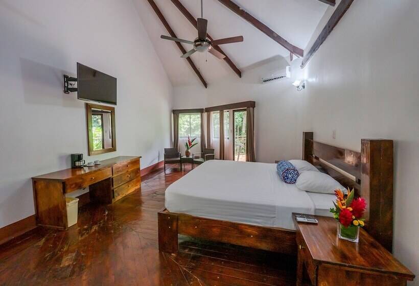 فندق Villa Lapas Jungle Village