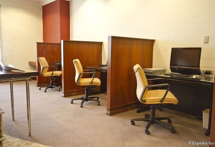 Waterfront Cebu City Hotel & Casino