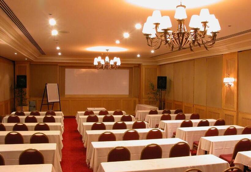 Waterfront Cebu City Hotel & Casino