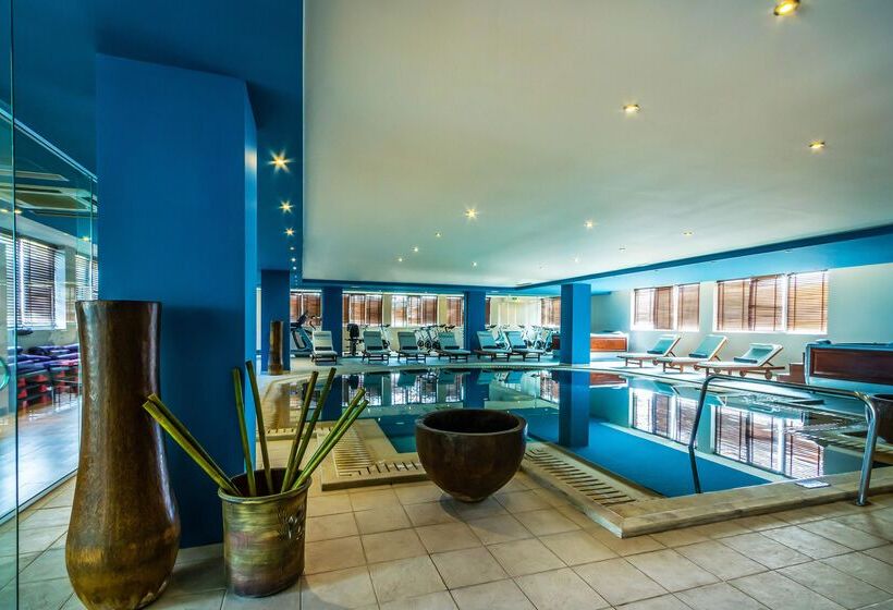 酒店 Wyndham Grand Mirabello