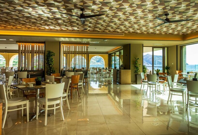 酒店 Wyndham Grand Mirabello