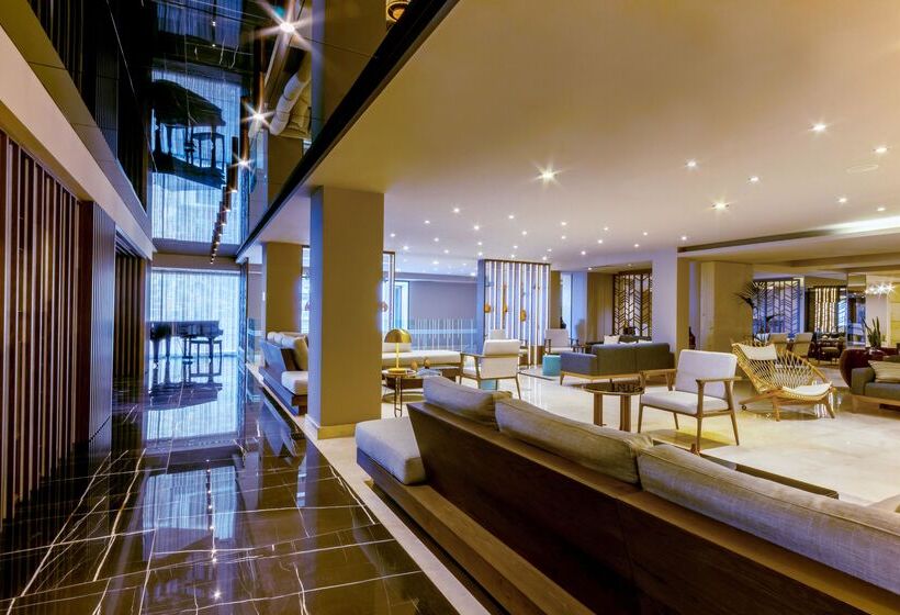 酒店 Wyndham Grand Mirabello