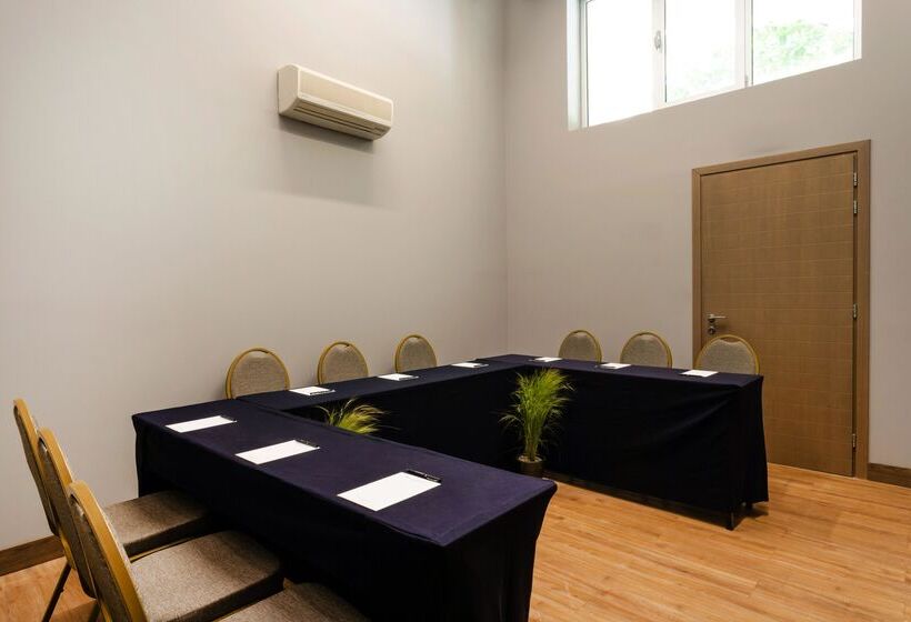 酒店 Wyndham Grand Mirabello