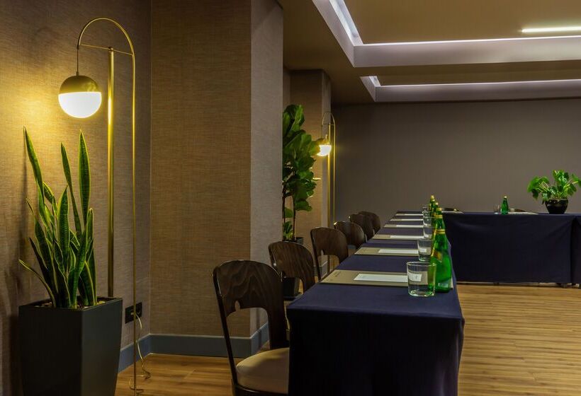 酒店 Wyndham Grand Mirabello