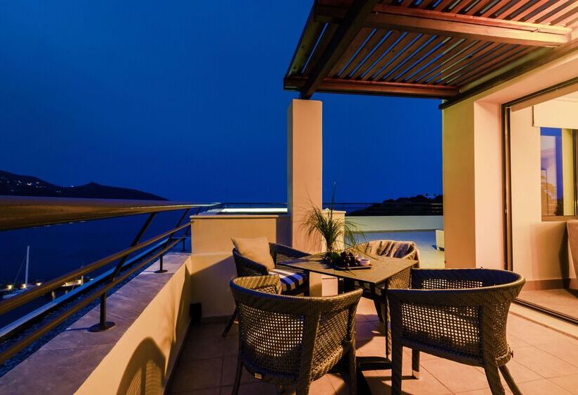 酒店 Wyndham Grand Mirabello