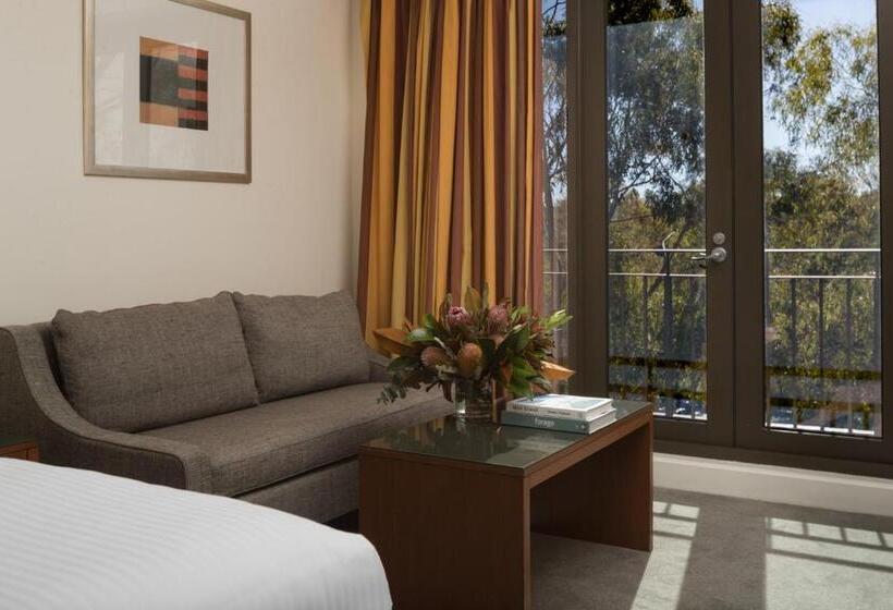 בית מלון כפרי Yarra Valley Lodge