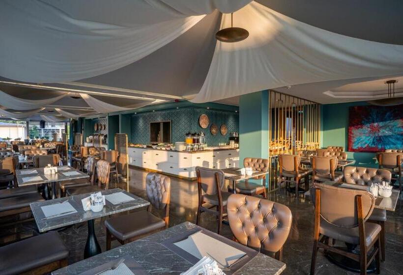 هتل Yasmak Sultan