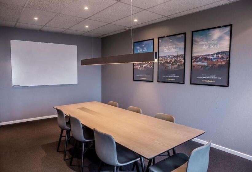 هتل Four Points Flex by Sheraton Ishoj