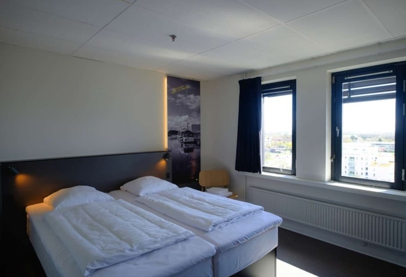 هتل Four Points Flex by Sheraton Ishoj