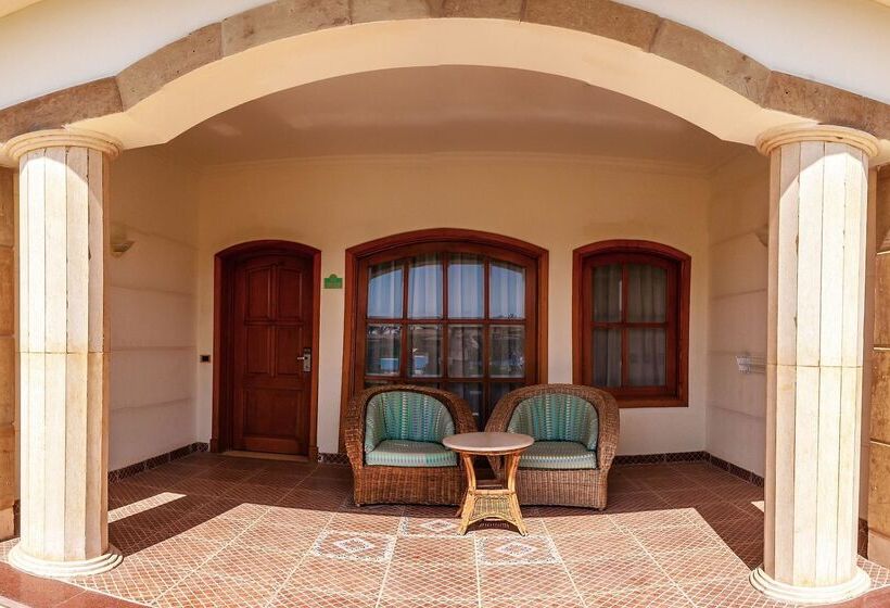 Pickalbatros Golf Beach Resort