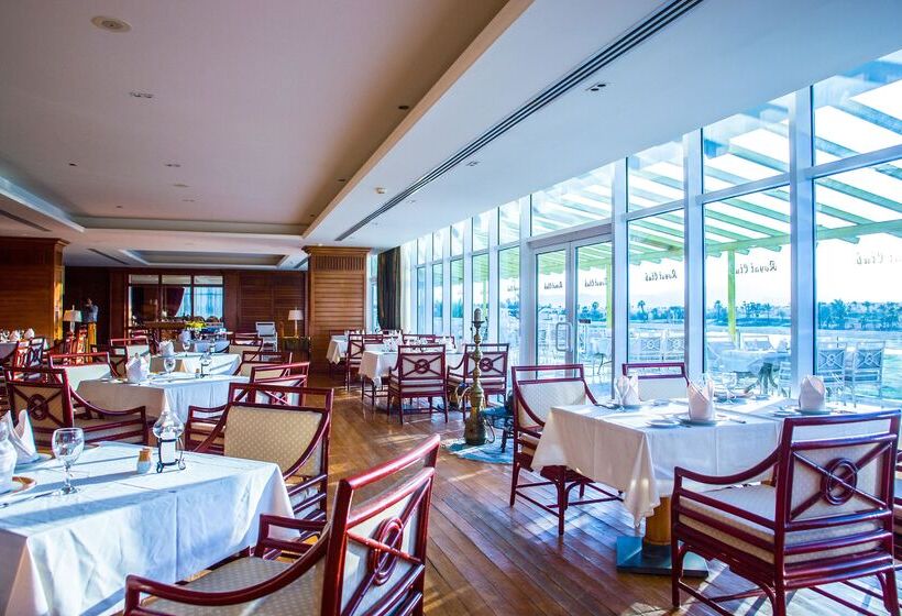 Pickalbatros Golf Beach Resort