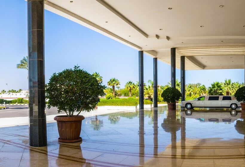 Pickalbatros Golf Beach Resort