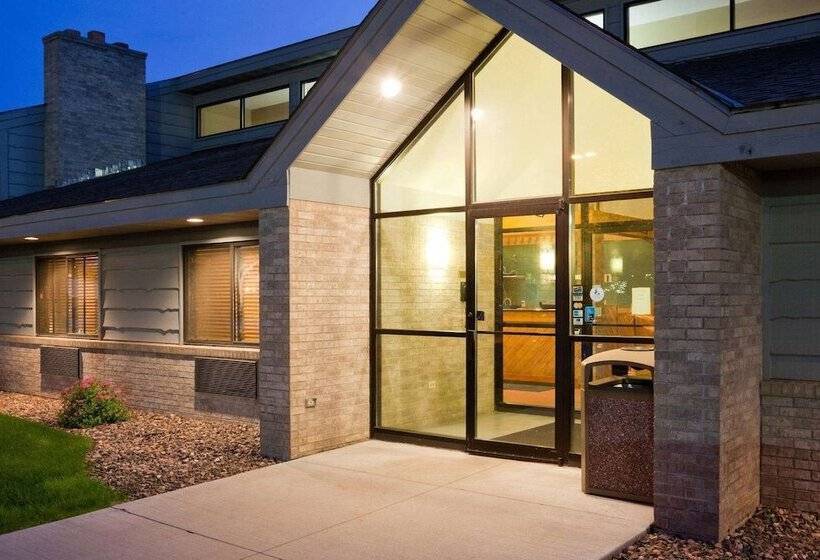 فندق على الطريق Americinn By Wyndham Rice Lake