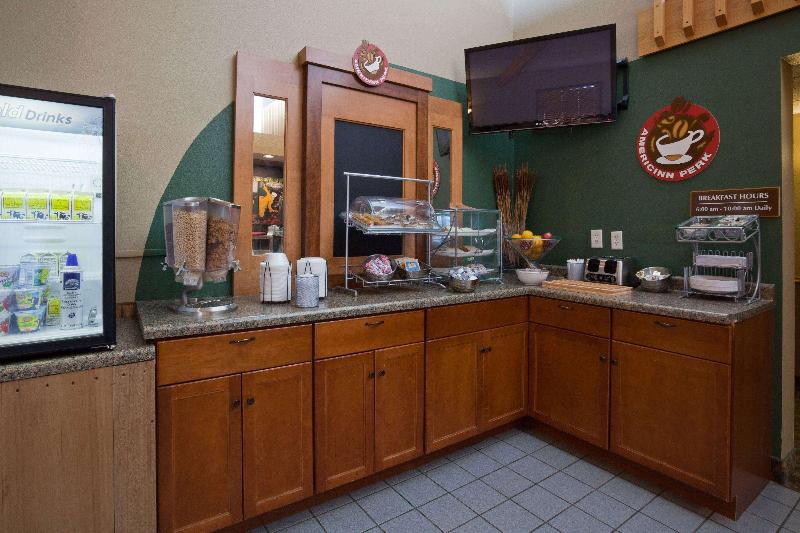 فندق على الطريق Americinn By Wyndham Rice Lake