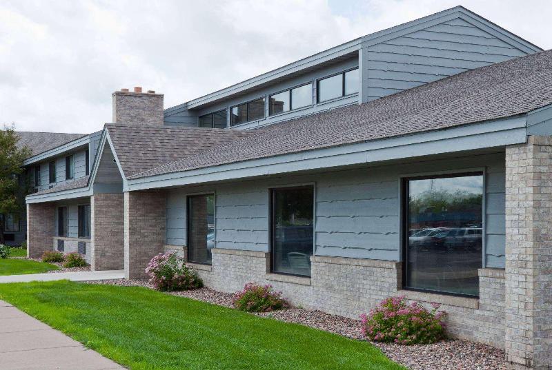 فندق على الطريق Americinn By Wyndham Rice Lake