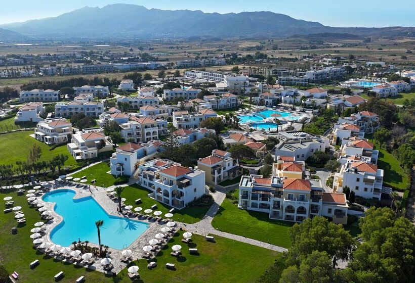 Neptune Luxury Resort