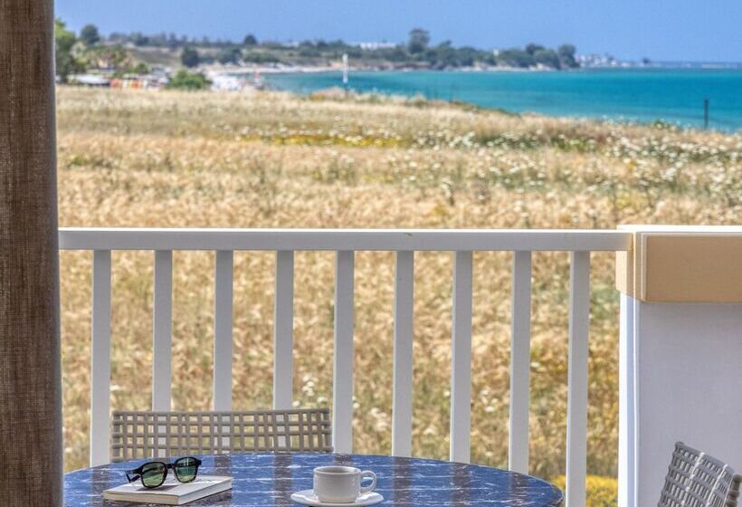 Neptune Luxury Resort