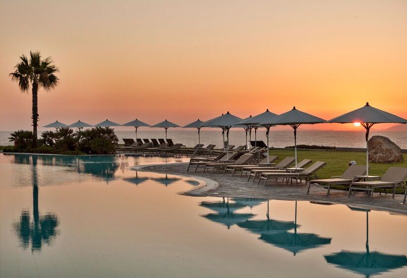 Neptune Luxury Resort