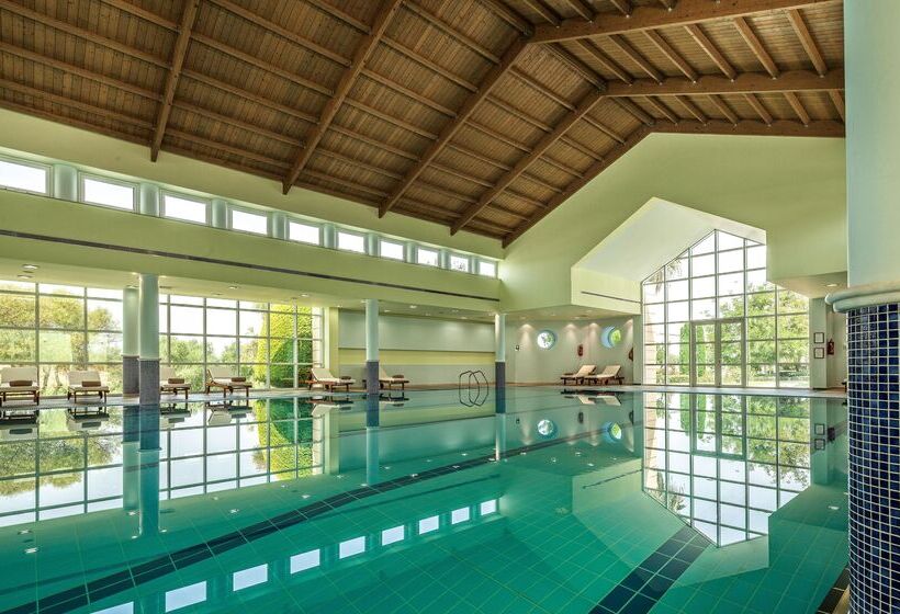 Neptune Luxury Resort