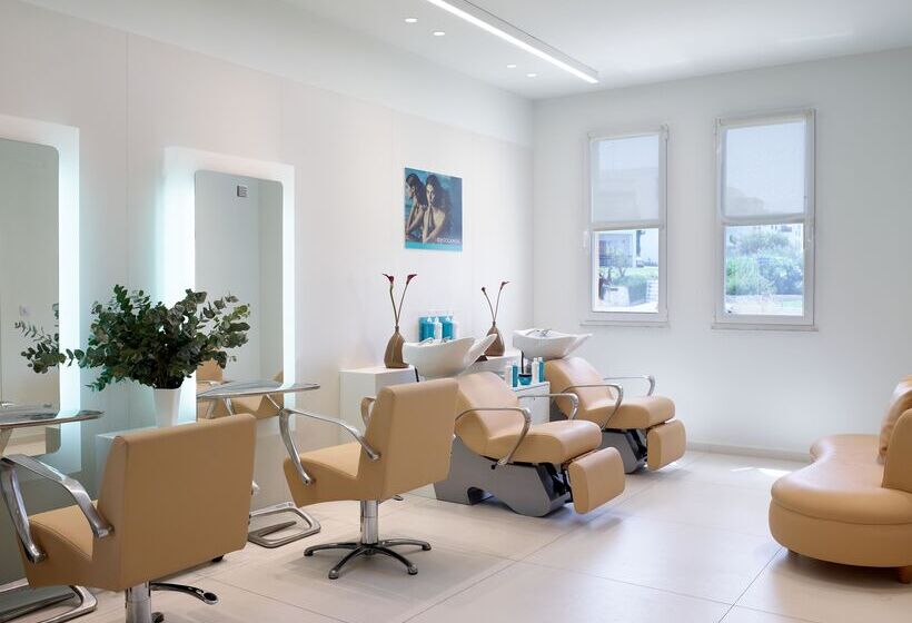 Neptune Luxury Resort