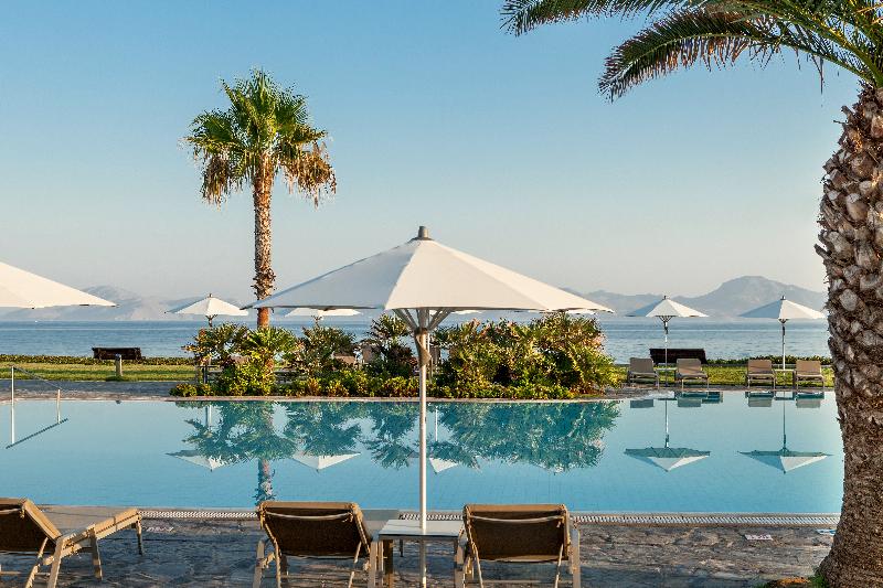 Neptune Luxury Resort