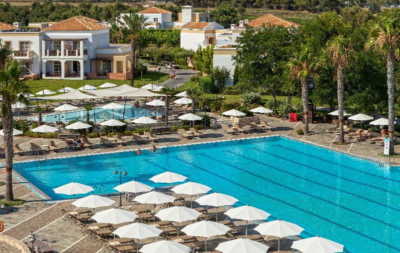 Neptune Luxury Resort