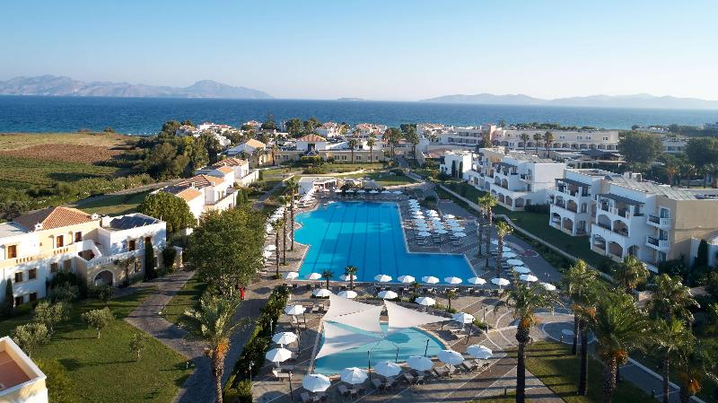 Neptune Luxury Resort