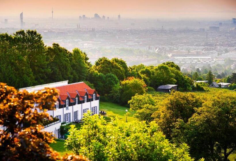 Palace Hostel Vienna