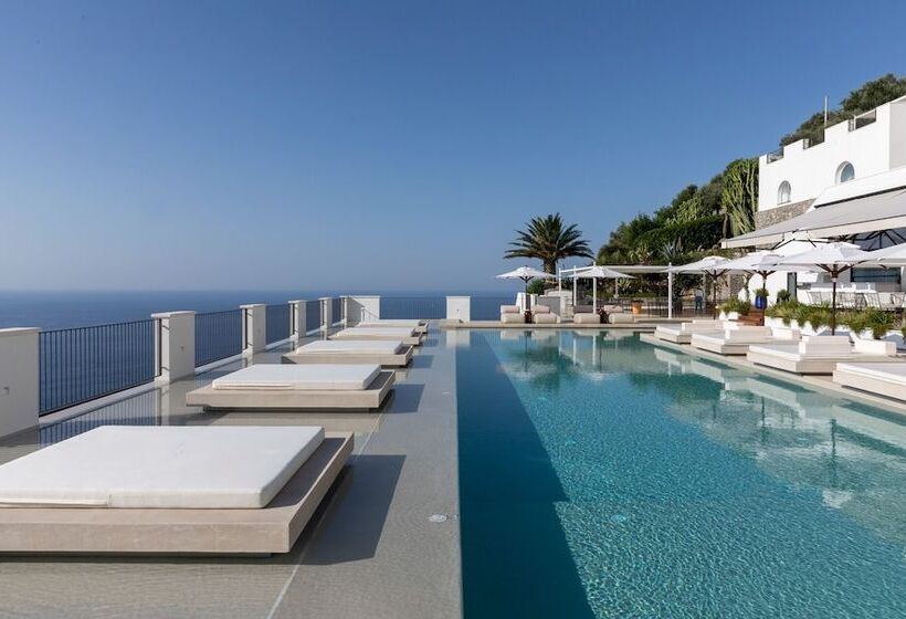 منتجع Furore Grand