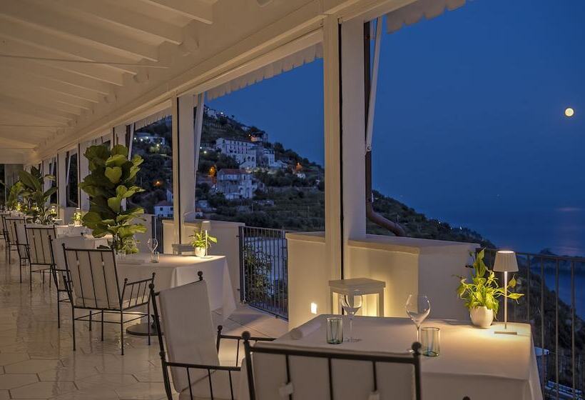 منتجع Furore Grand